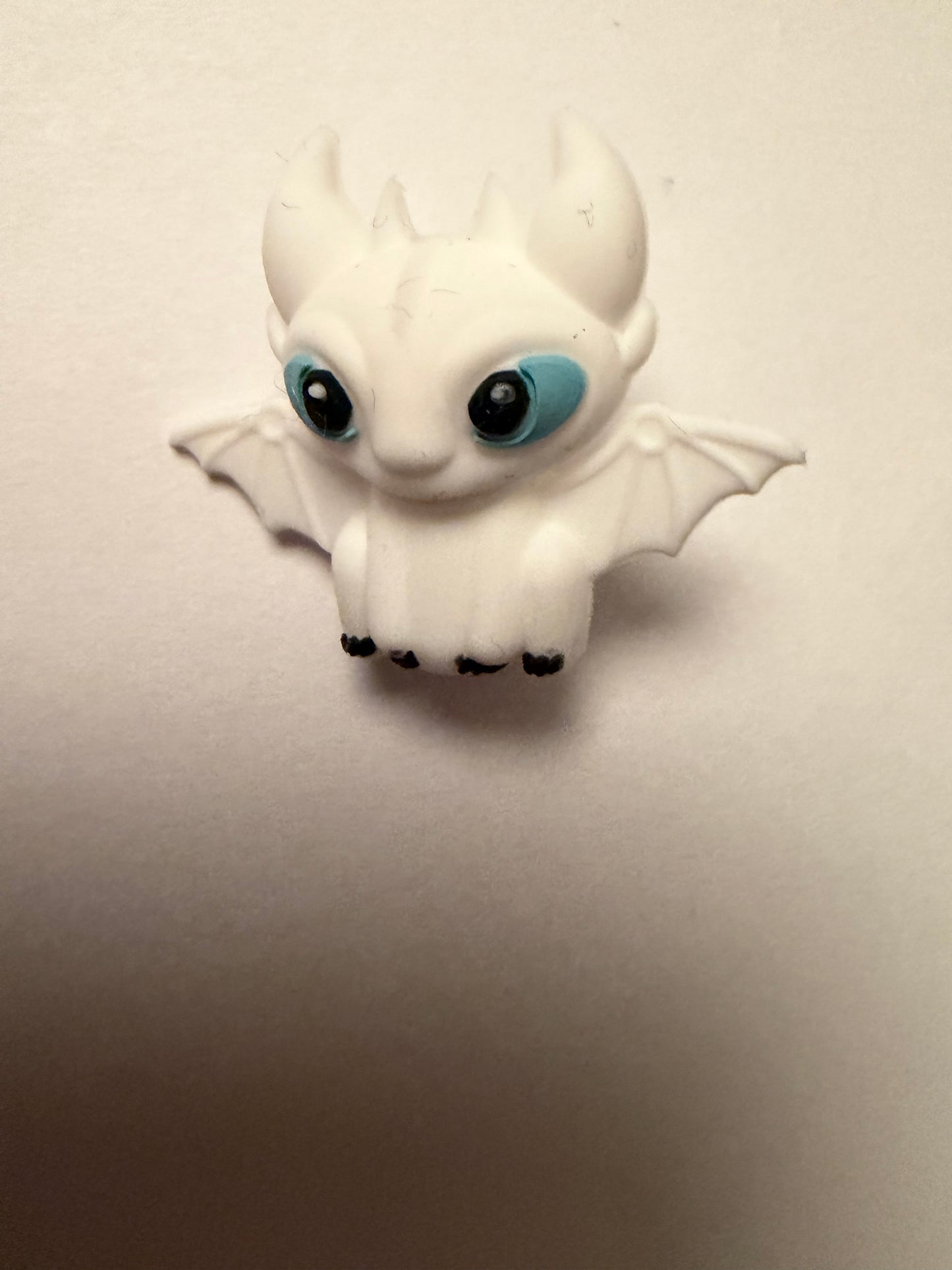 Focal 3d white dragon toothless