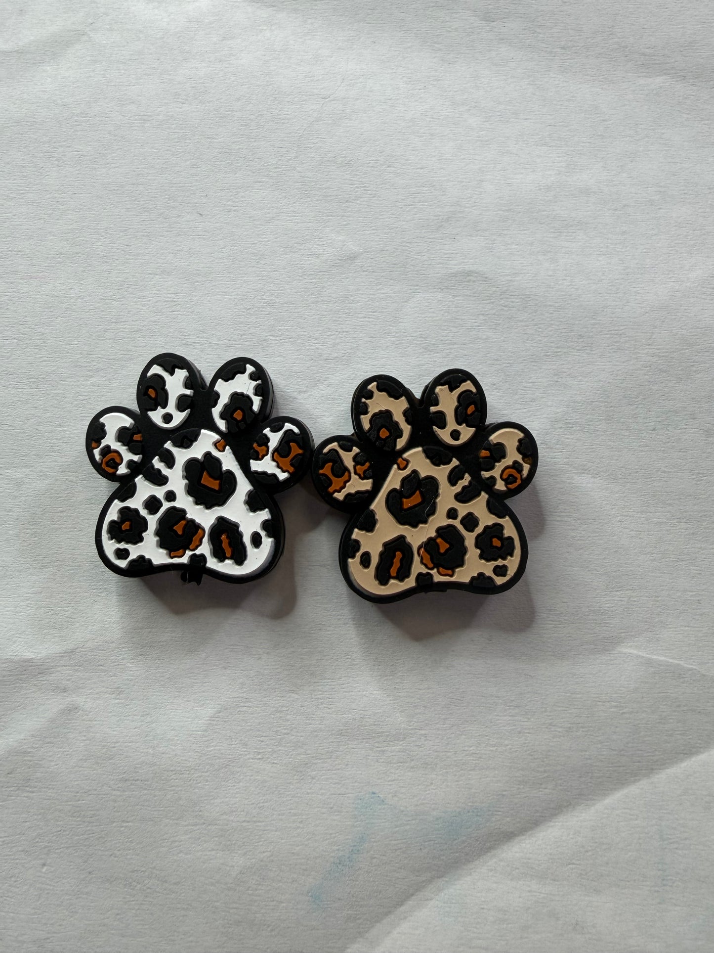 focal 2d paw print 2 options