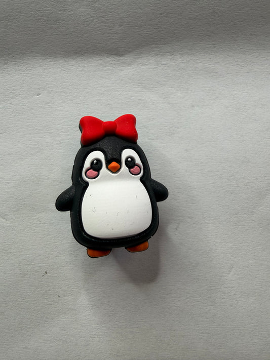Focal 3d penguin with red bow