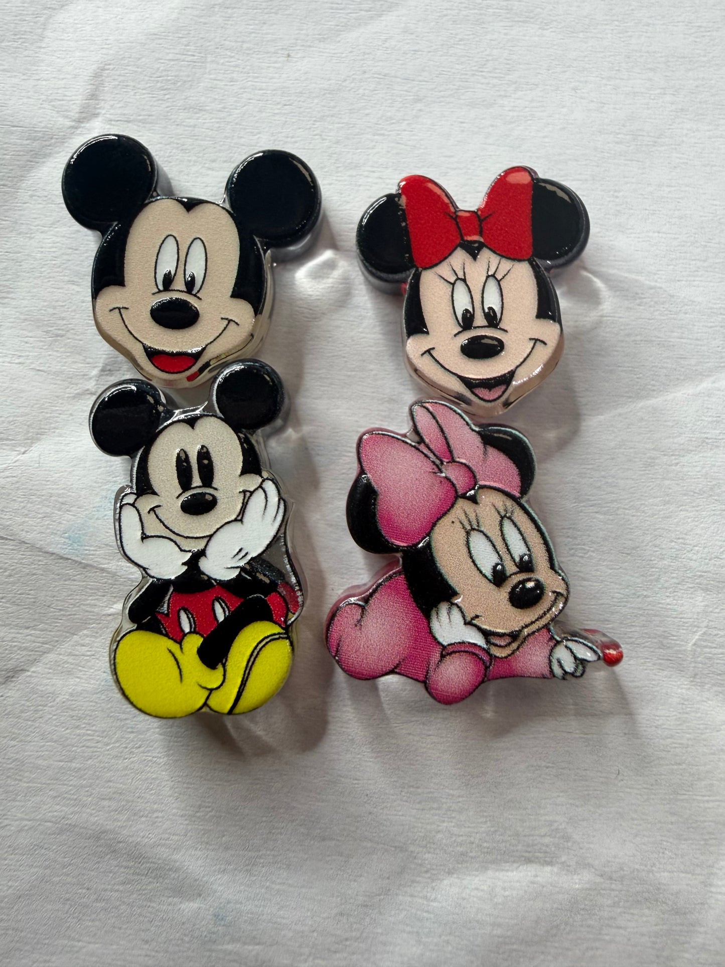 Acrylic focal Mouse head and full body mystery