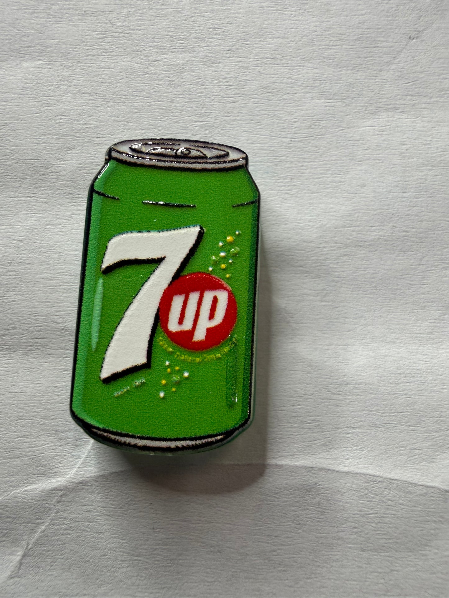 Acrylic Focal 7up soda