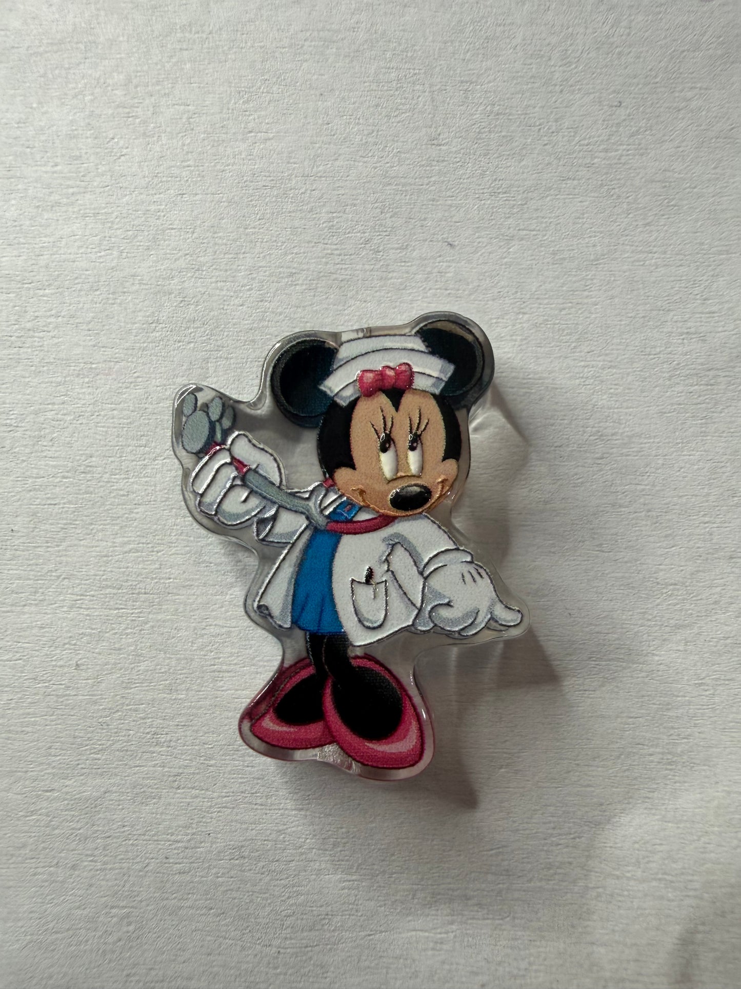 Acrylic Focal Minnie nurse