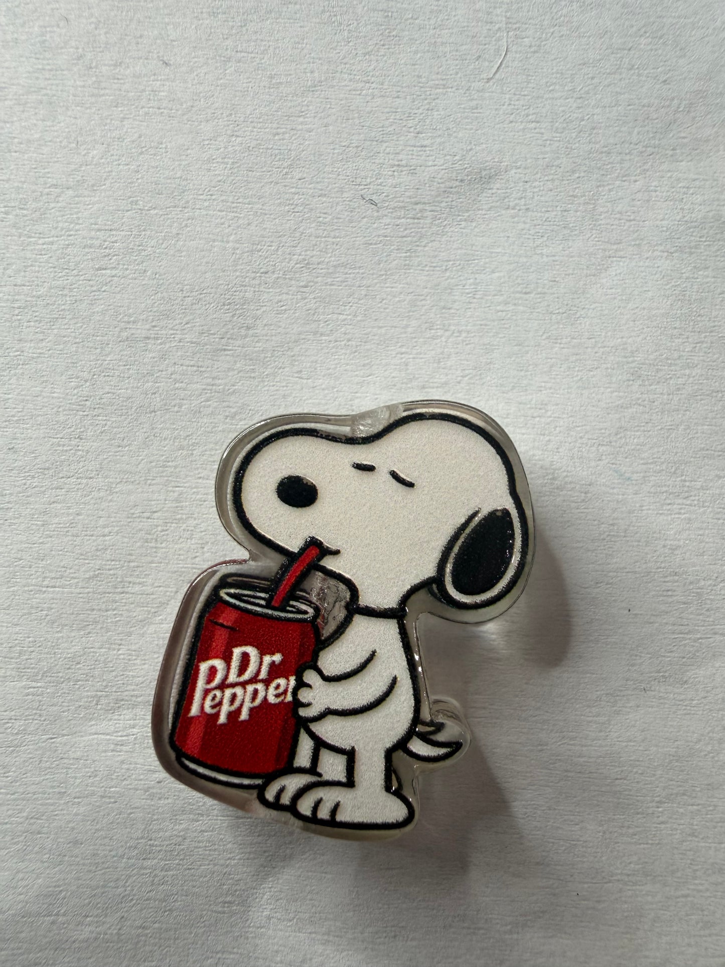 Acrylic Focal Snoopy with Dr Pepper