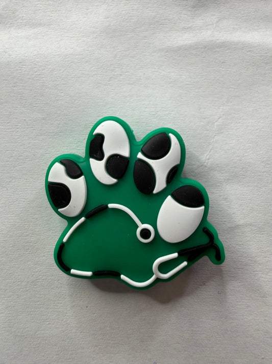 Focal 2d paw print with stethoscope