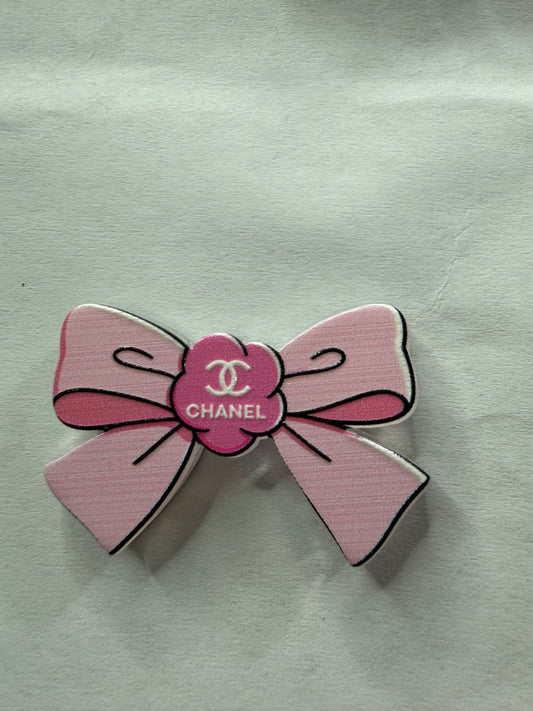 Acrylic focal cc pink bow
