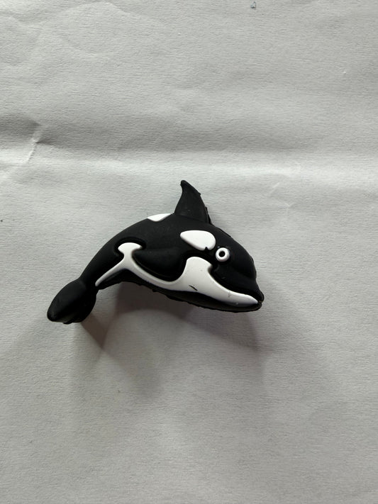 Focal 3d black and white whale