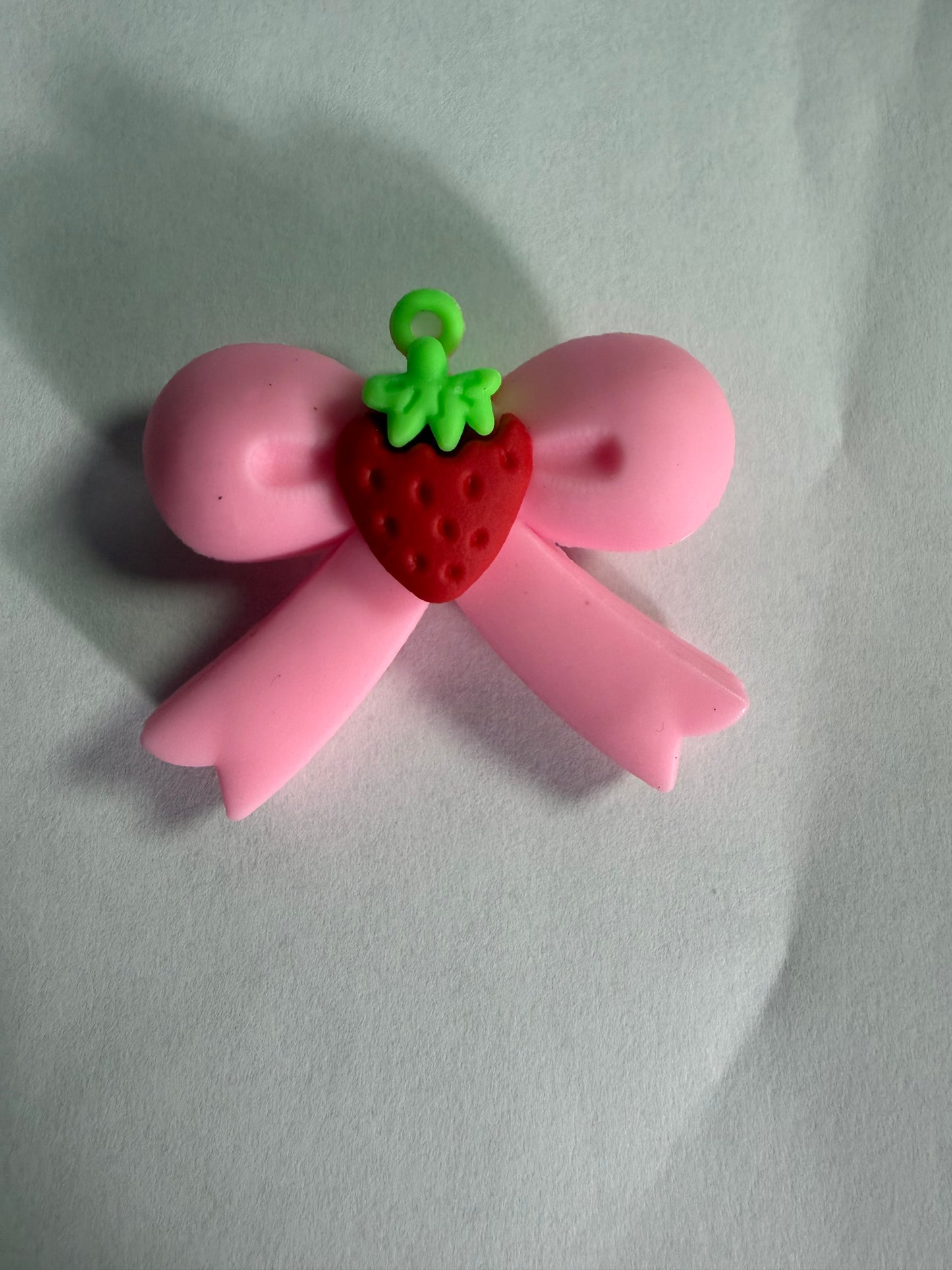Pen topper silicone Pink strawberry bow