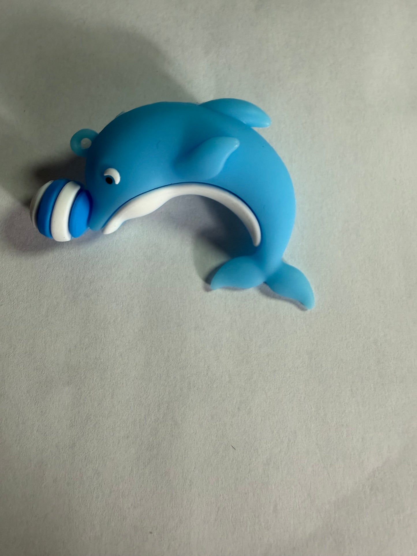 Pen topper silicone Dolphins with ball blue