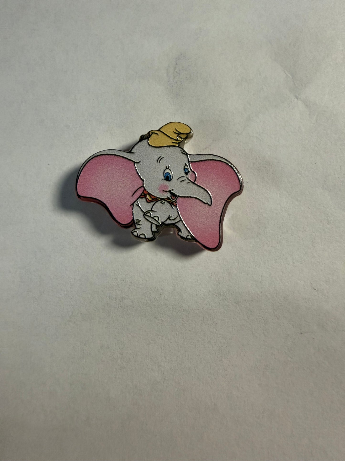 Acrylic focal dumbo