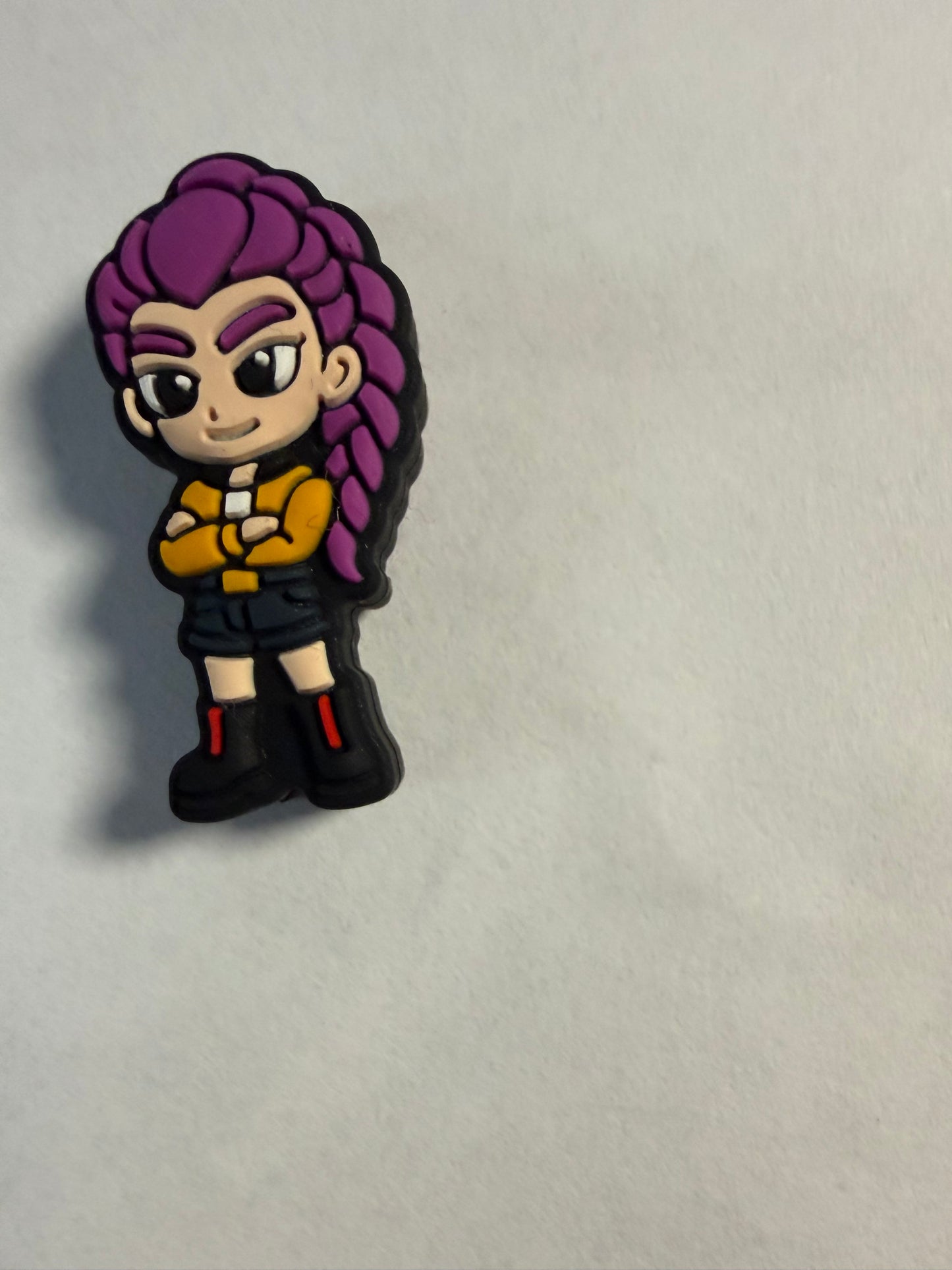 Focal 2d full body Kpop purple hair