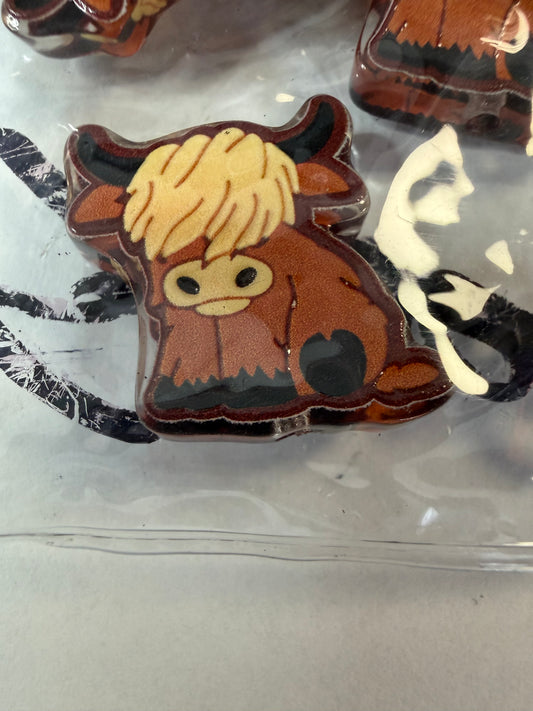Acrylic focal Brown highland cow