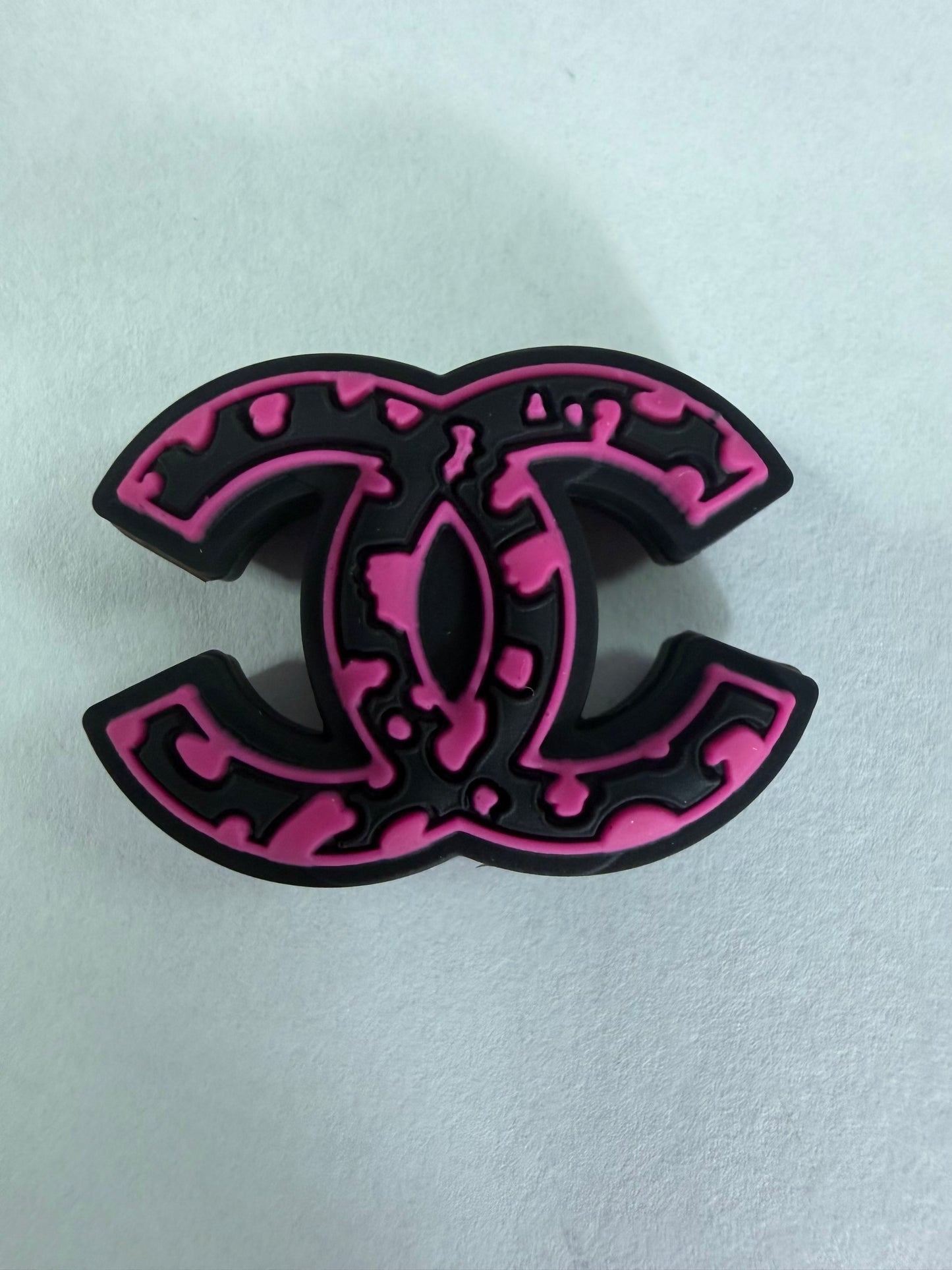 Focal 2d cc pink and black letter